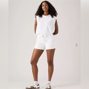 Levi’s White Mid Length Denim Shorts Size 10 NWT